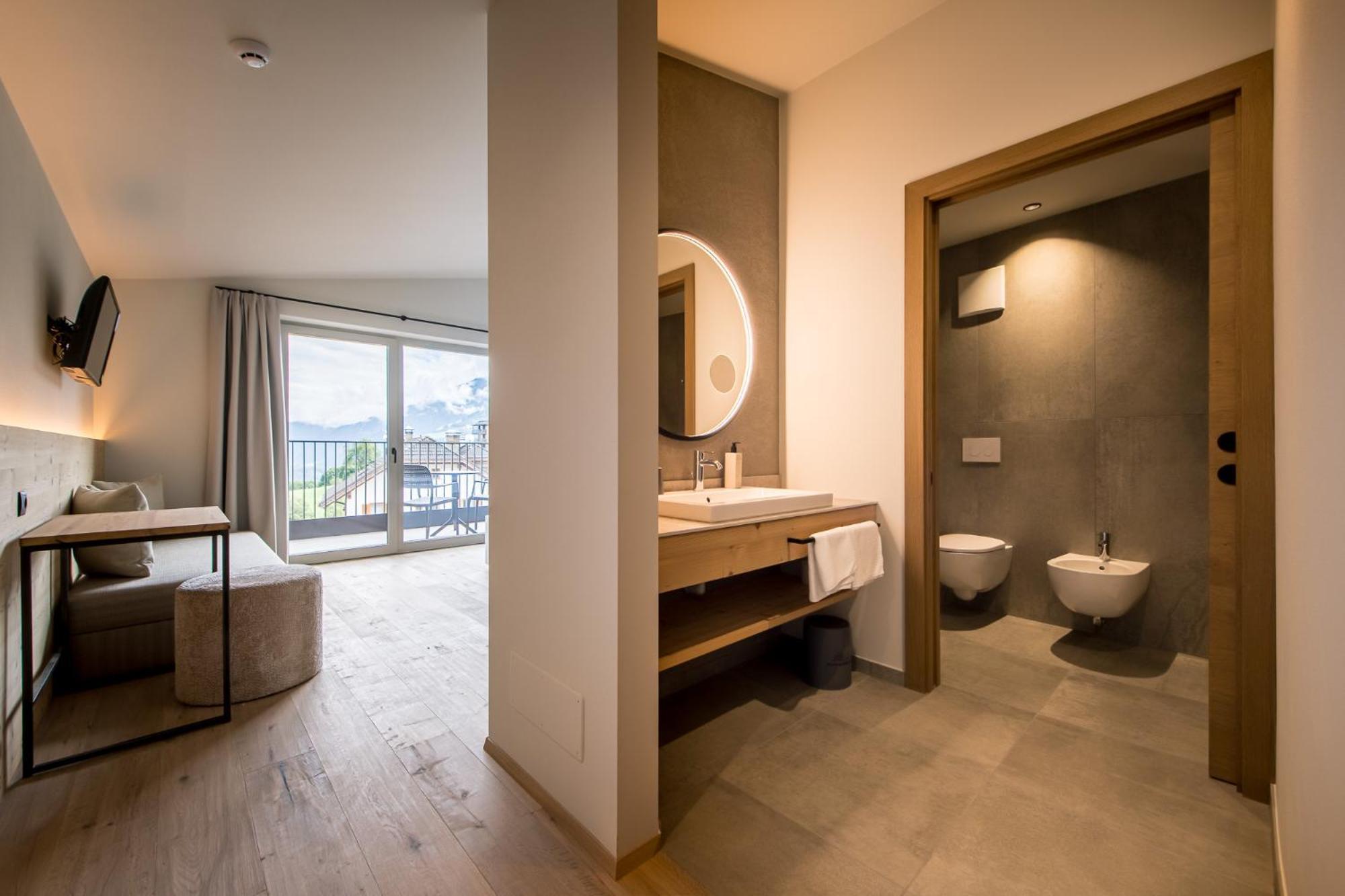 Hotel Sonnenheim เคียเนส ภายนอก รูปภาพ