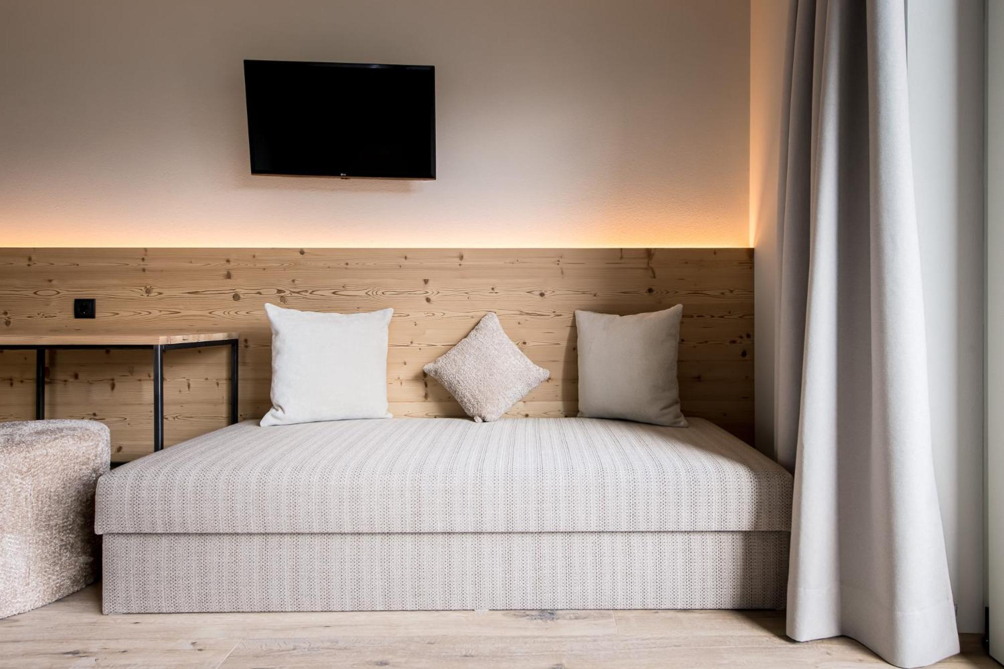 Hotel Sonnenheim เคียเนส ภายนอก รูปภาพ