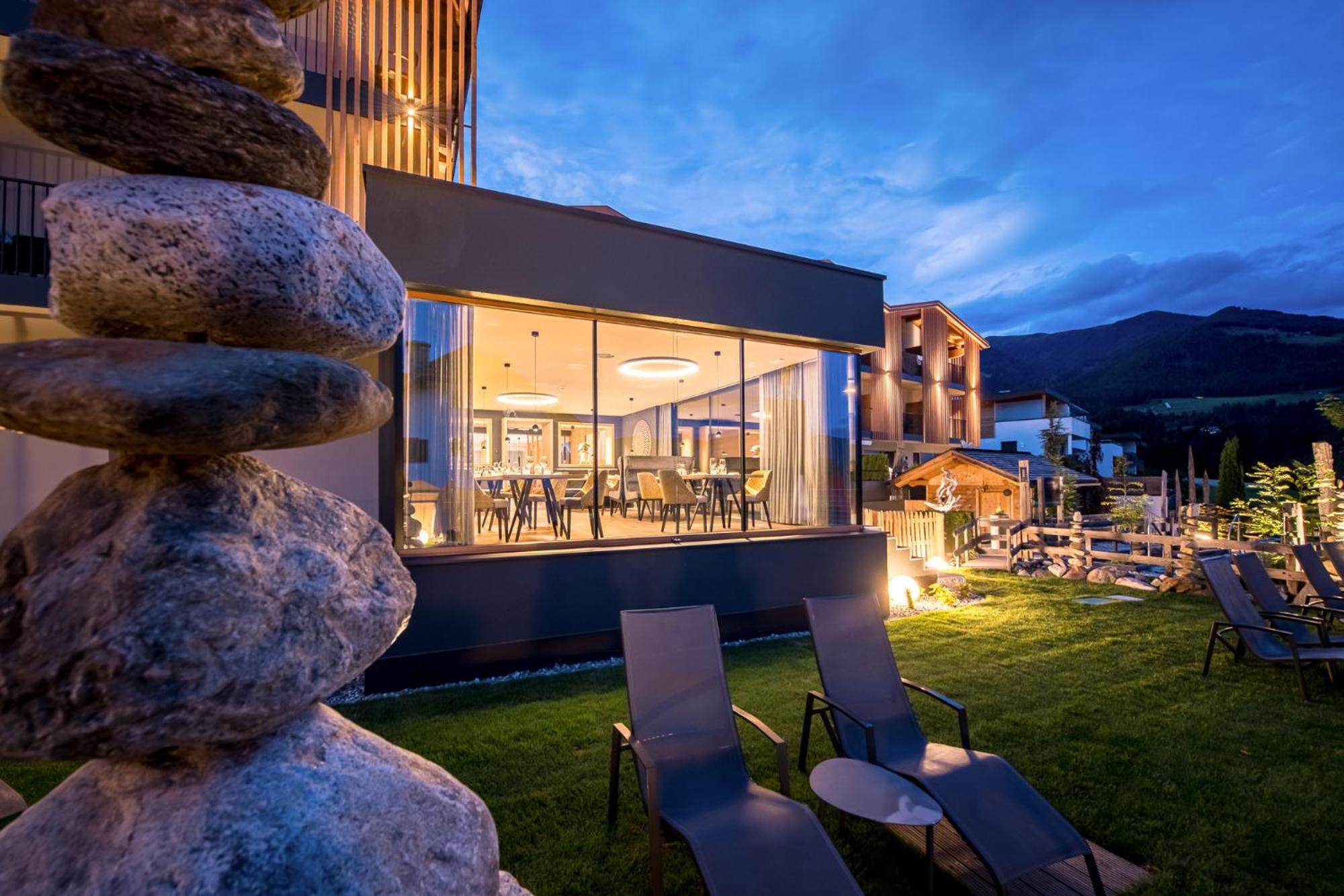Hotel Sonnenheim เคียเนส ภายนอก รูปภาพ